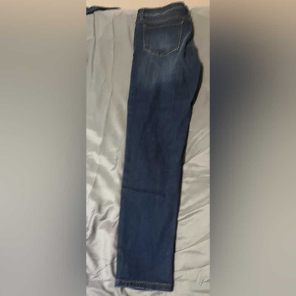 Never worn - Picture 2 of 4